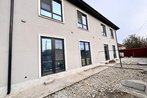 Дом, 173,4 м², 2 эт.