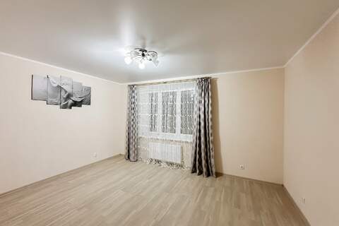 2-к квартира, 65 м², 3/8 эт.