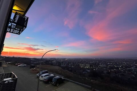 2-к квартира, 57,5 м², 2/4 эт.