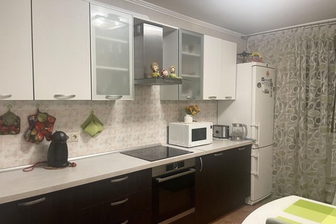 1-к квартира, 40 м², 10/17 эт.