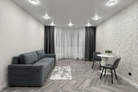 1-к квартира, 53 м², 17/17 эт.