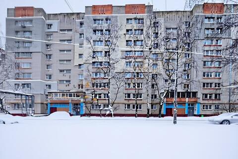 4-к квартира, 72,5 м², 1/9 эт.