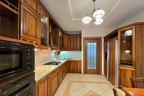 3-к квартира, 93,1 м², 2/4 эт.