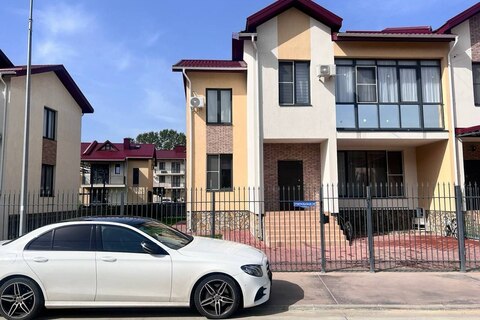 Таунхаус, 175 м², 2 эт.