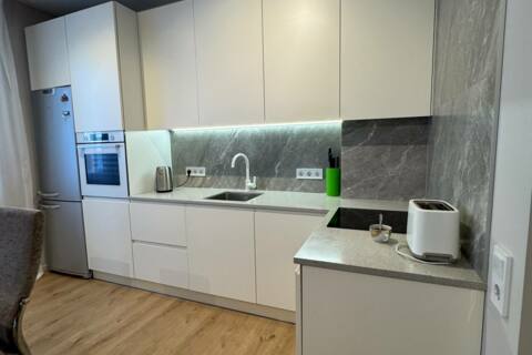 2-к квартира, 58,3 м², 13/17 эт.