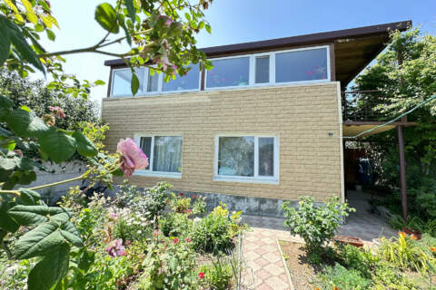 Дача, 76 м², 2 эт.