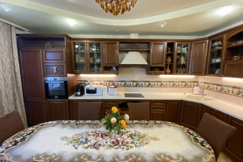 5-к квартира, 246 м², 7/7 эт.