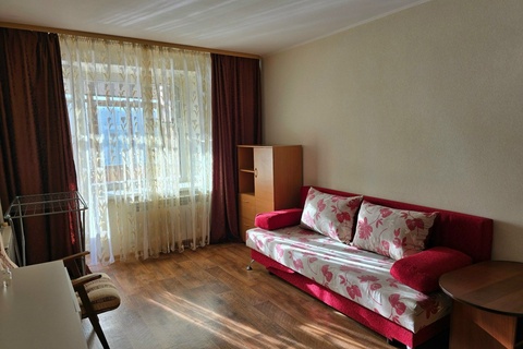 1-к квартира, 43 м², 2/7 эт.