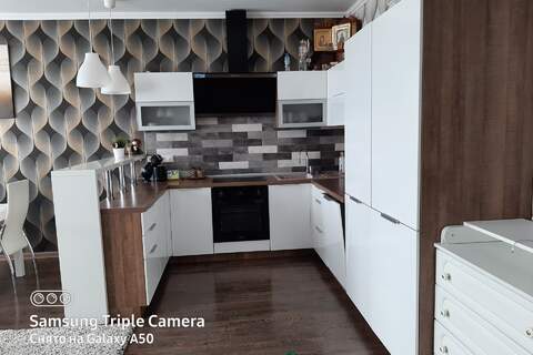 2-к квартира, 63,1 м², 9/9 эт.