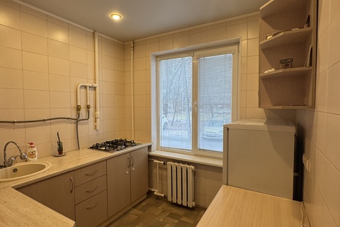 2-к квартира, 42 м², 1/5 эт.