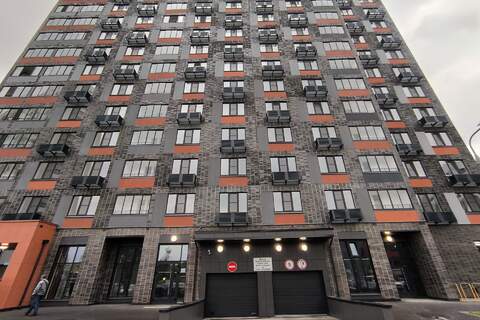 Машиноместо, 13,3 м²