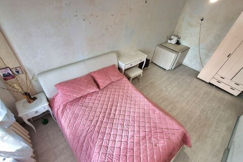 2-к квартира, 43 м², 5/5 эт.