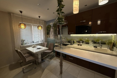 3-к квартира, 70 м², 14/17 эт.