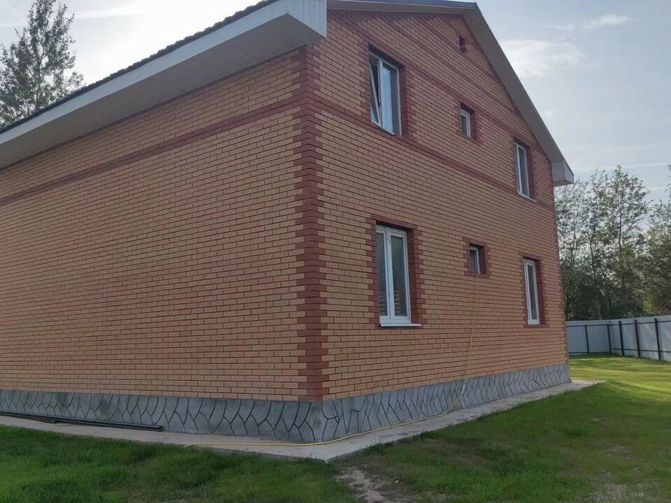 Дом, 145.9 м², 6 комн.
