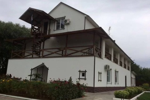 Дом, 358,7 м², 3 эт.