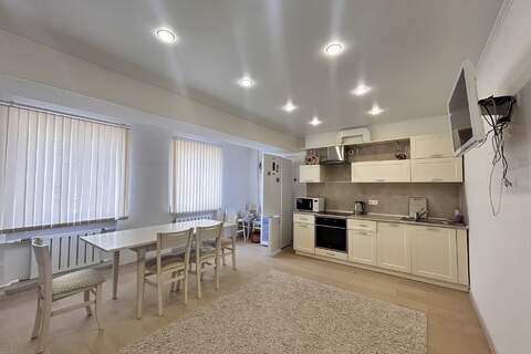 3-к квартира, 133,6 м², 3/10 эт.