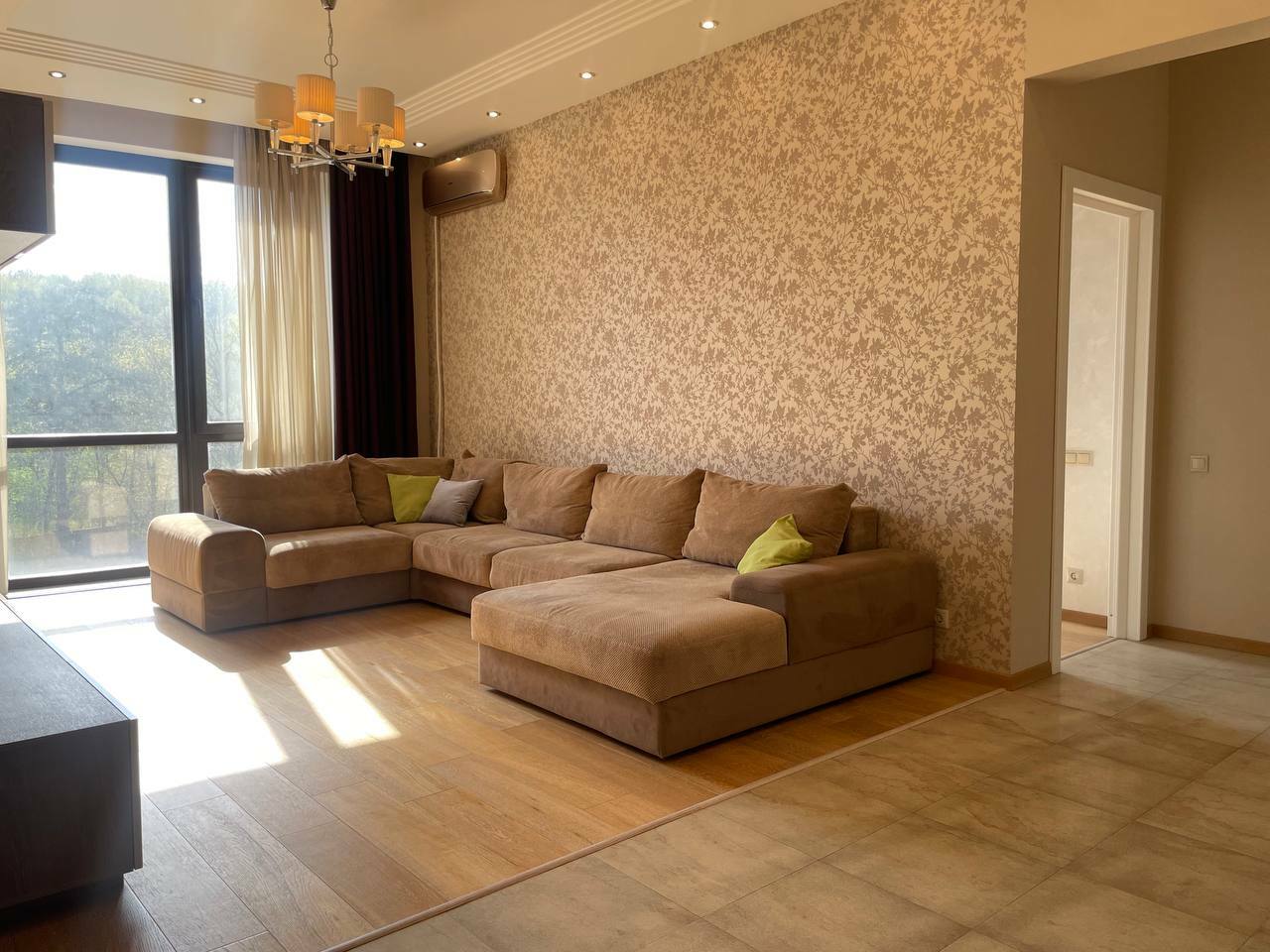 Квартира, 75.7 м², 2 комн.