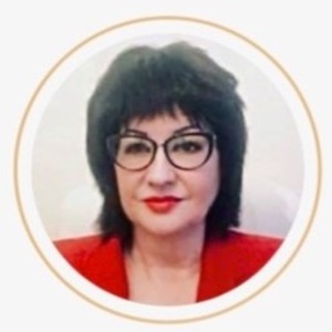 Корсакова Рина 